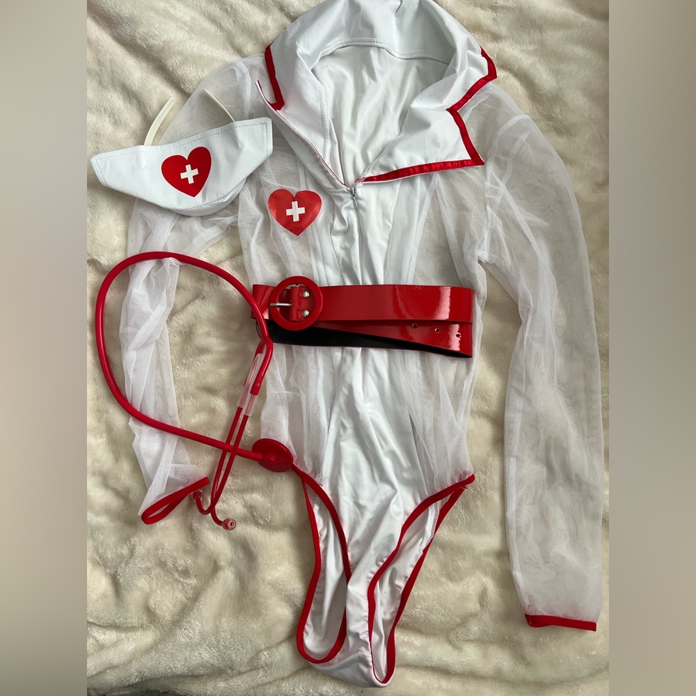 Nurse lingerie bodysuit with accessories